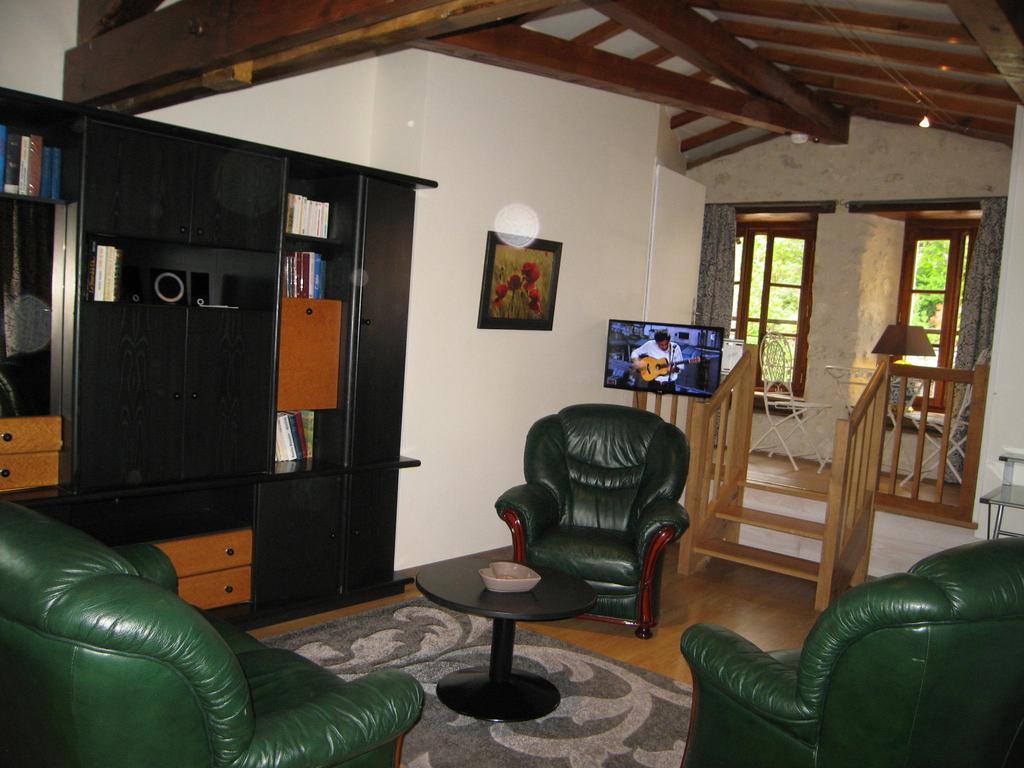 Ferienwohnung Faubourg St Jean Aubeterre-sur-Dronne Zimmer foto